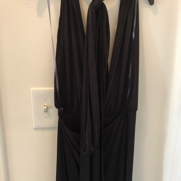 MoH black infinity gown - Picture 3 of 5